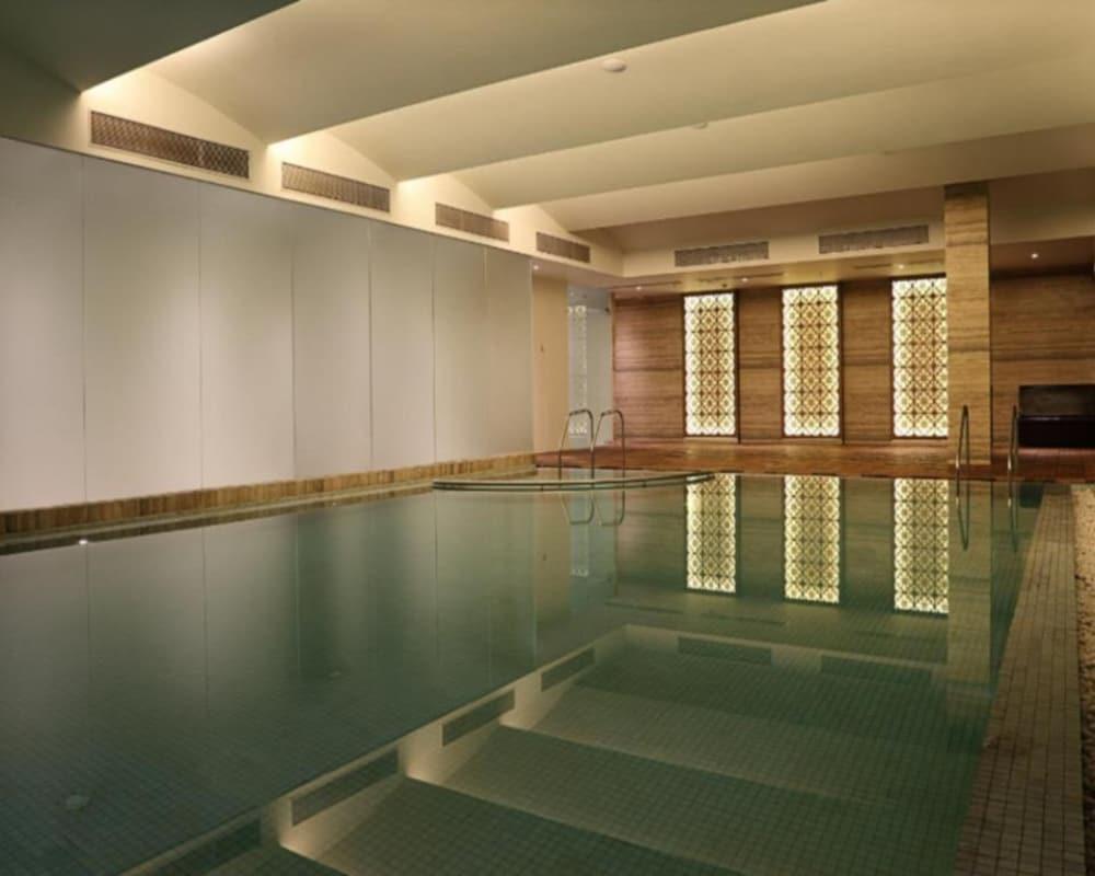 Fortune Select Sg Highway, Ahmedabad - Member Itc Hotels' Group Esterno foto